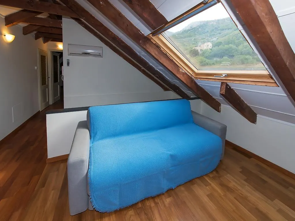 Casa Canonica Apartment Finale Ligure Italy